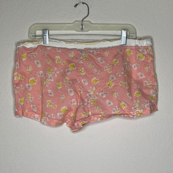 Victoria's Secret Angels Drawstring Shorts - Picture 6 of 6